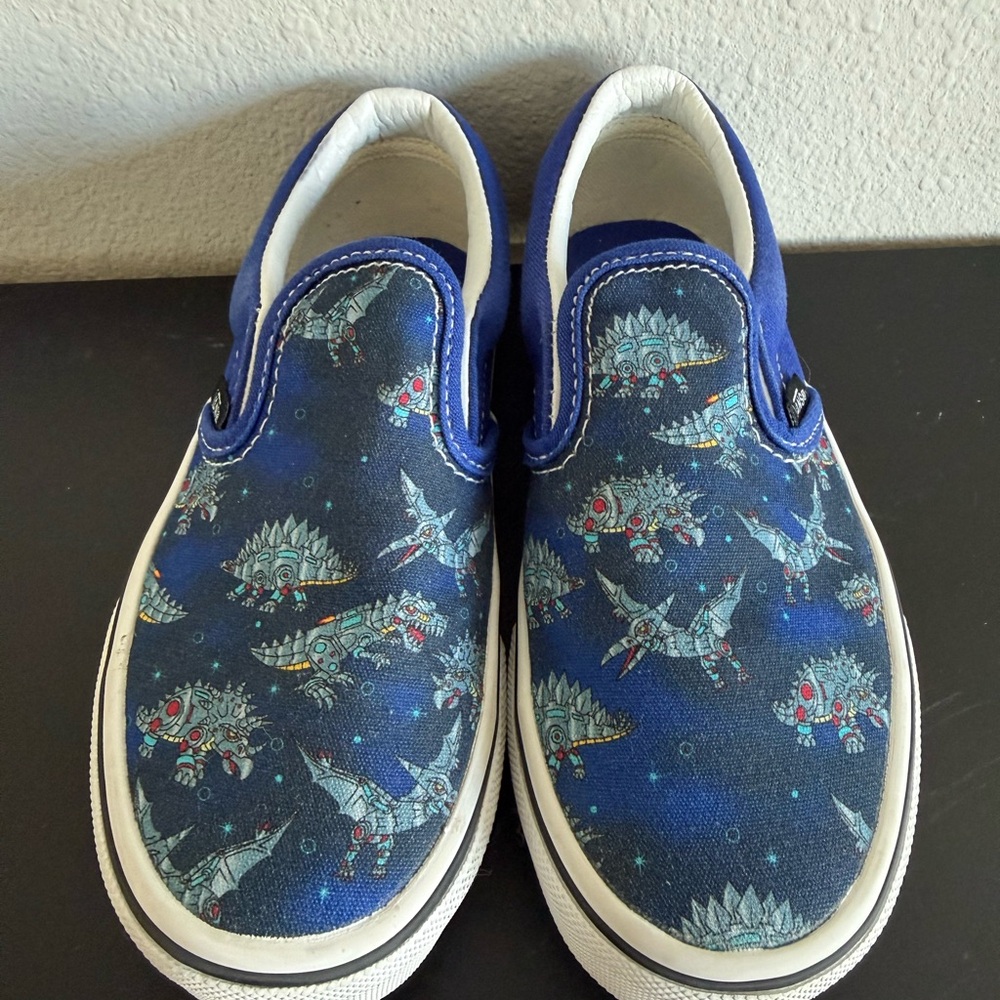 Vans Kids Dinosaur Print Slip-On Sneakers - Navy